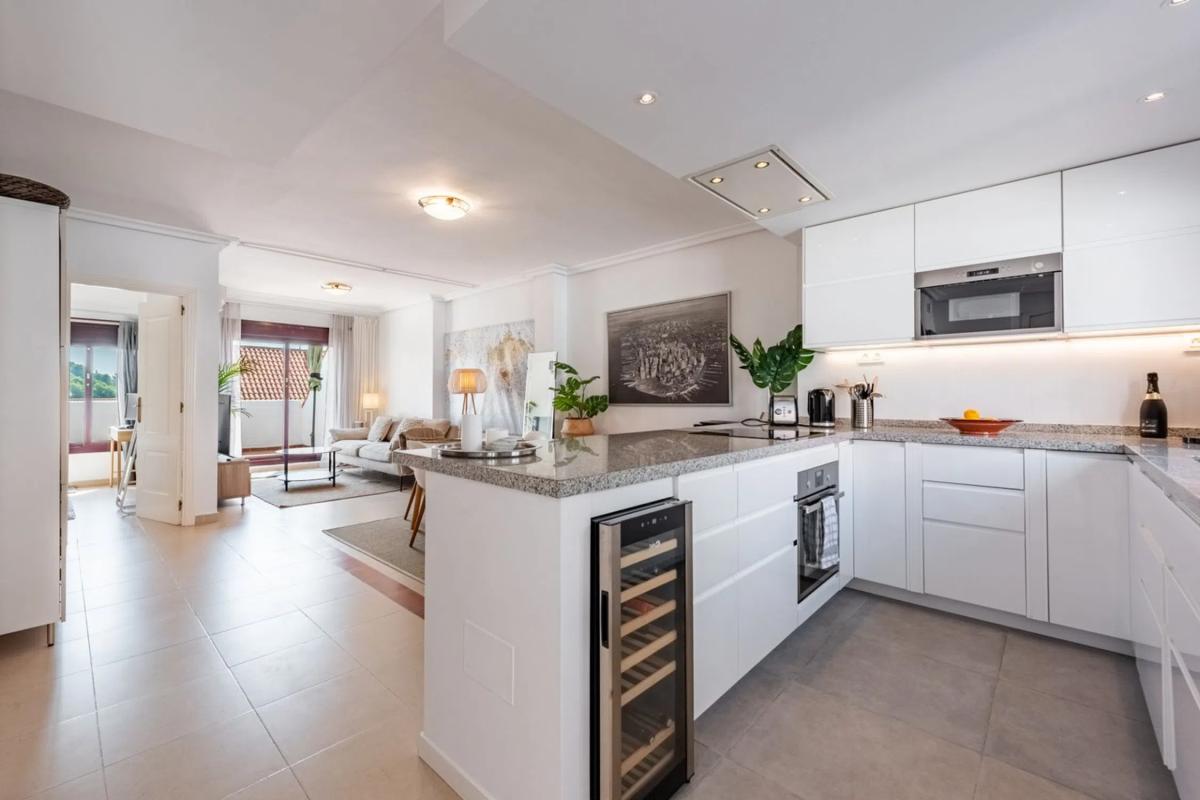Venta de duplex en Calle el Califa, 31, Marbella photo 3