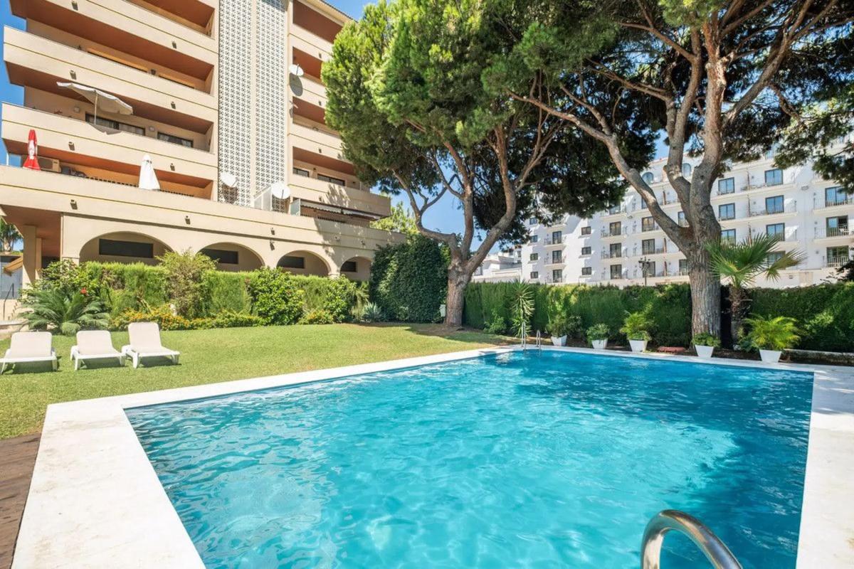 Sprzedaż mieszkania w Calle 12B Nva Andaluc, 4, Marbella
photo 1