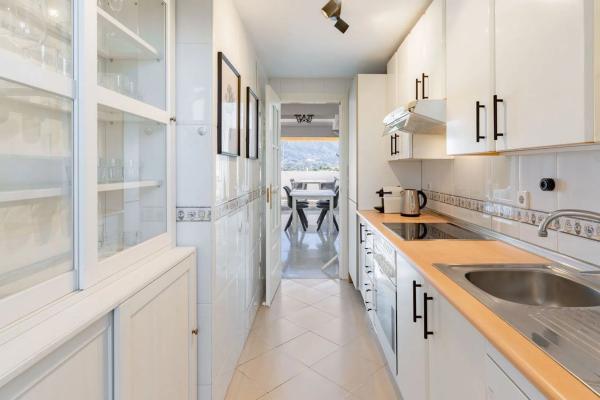 Duplex na sprzedaż w Barrio Nueva Andalucía, Marbella photo 3