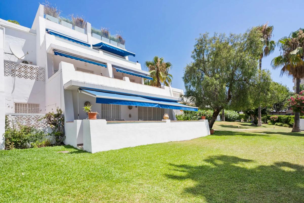 Sprzedaż mieszkania w Calle las Acacìas s/n, Marbella
photo 4