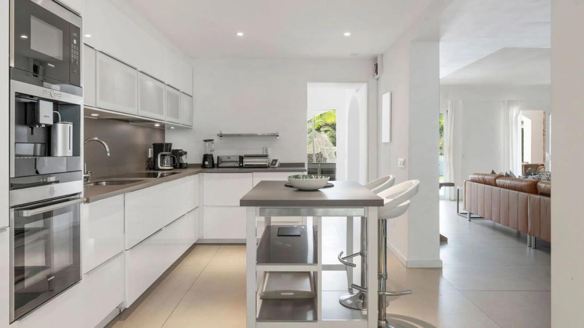 Venta de chalet independiente en Barrio Nueva Andalucía, Marbella
photo 5