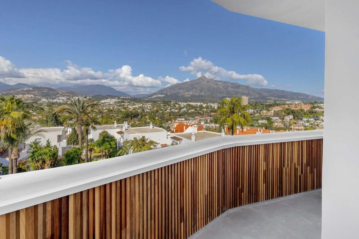 Sprzedaż mieszkania w Calle las Ventas, Marbella
photo 1
