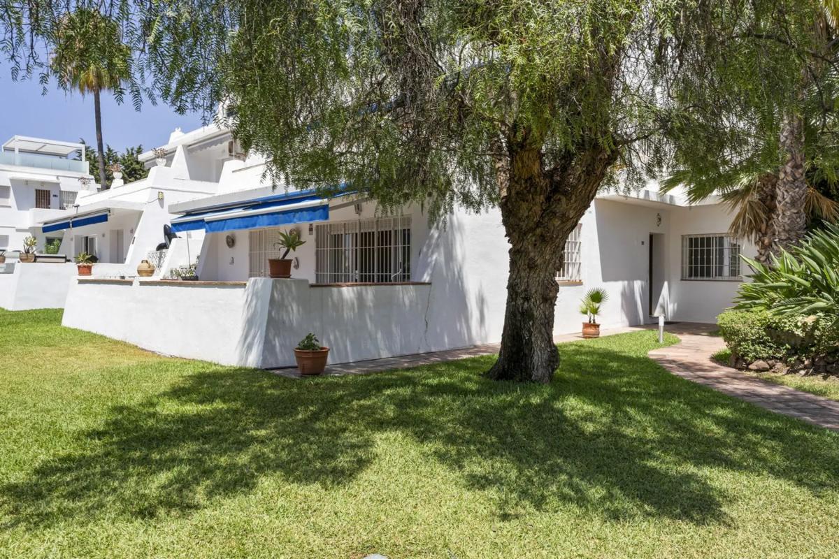 Venta de piso en Barrio Nueva Andalucía, Marbella
photo 3