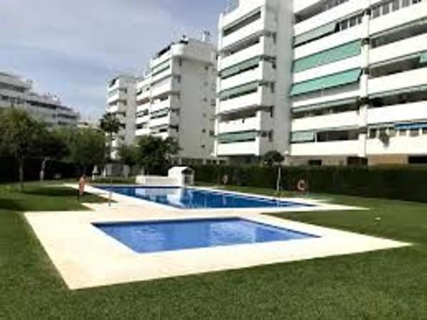 Piso en venta en Avenida Miramar, 5, Fuengirola
photo 1