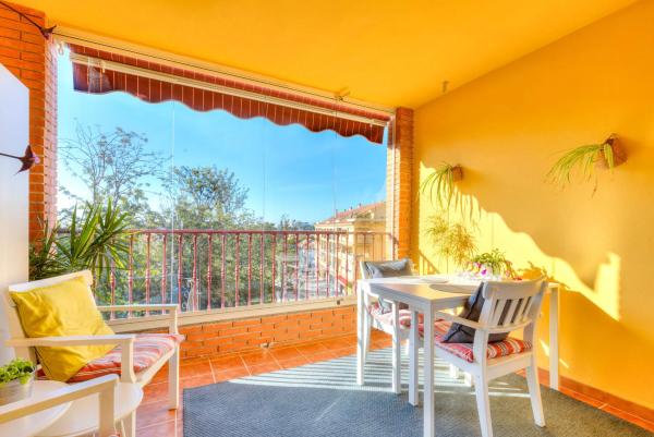 Piso en venta en Avenida los Pacos, 29, Fuengirola
photo 1