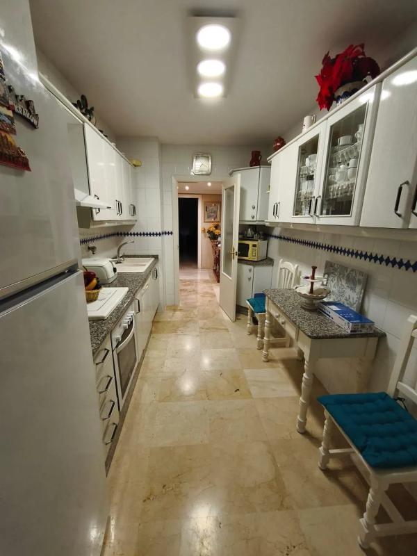 Venta de piso en Zona Puerto Deportivo, Fuengirola
 photo 2