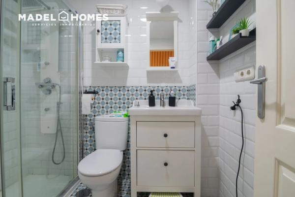 Apartment for sale in  Avenida de los Boliches, Fuengirola photo 4