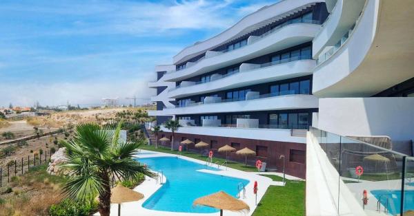 Mieszkanie na sprzedaż w El Higuerón, Fuengirola photo 1