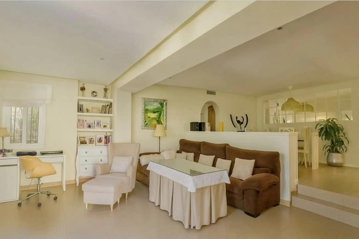 Sprzedaż niezależnego domku jednorodzinnego w Ronda Sol Villas s/n, Fuengirola photo 1