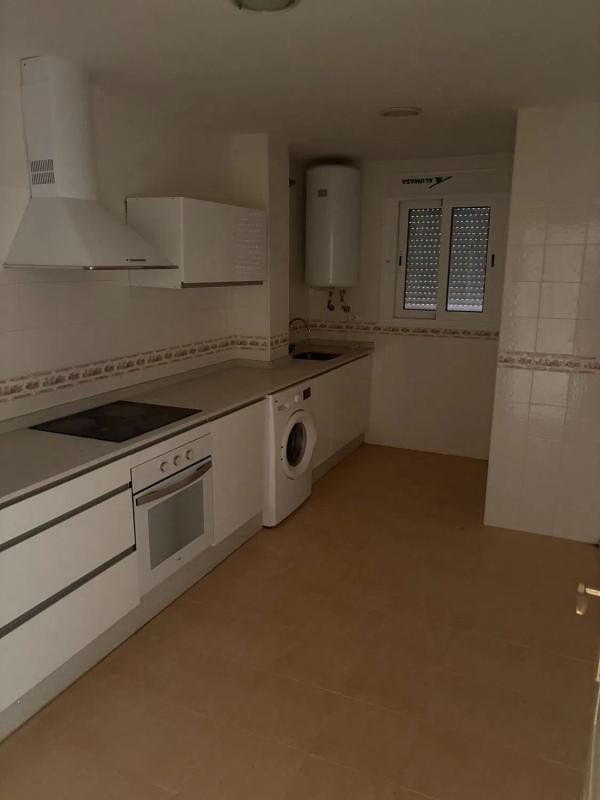 Sale of apartment in Calle Tucán, 14, Fuengirola
 photo 2