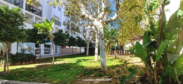 Квартира на продажу на  Calle Romería del Rocío, Фуэнхирола photo 1