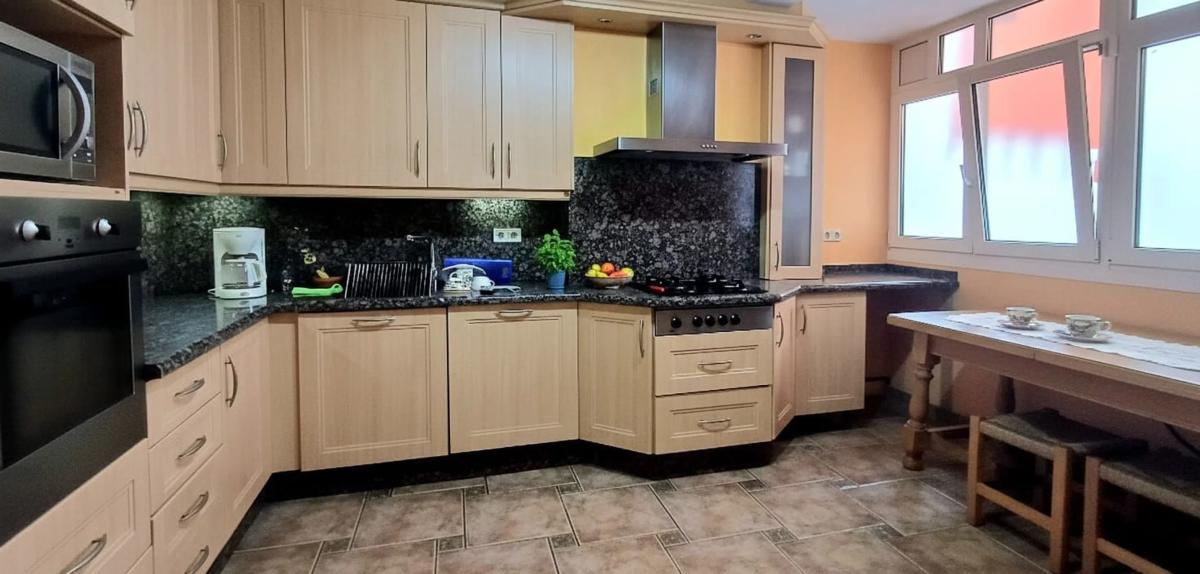 Venta de piso en Calle Romería del Rocío, Fuengirola
 photo 3
