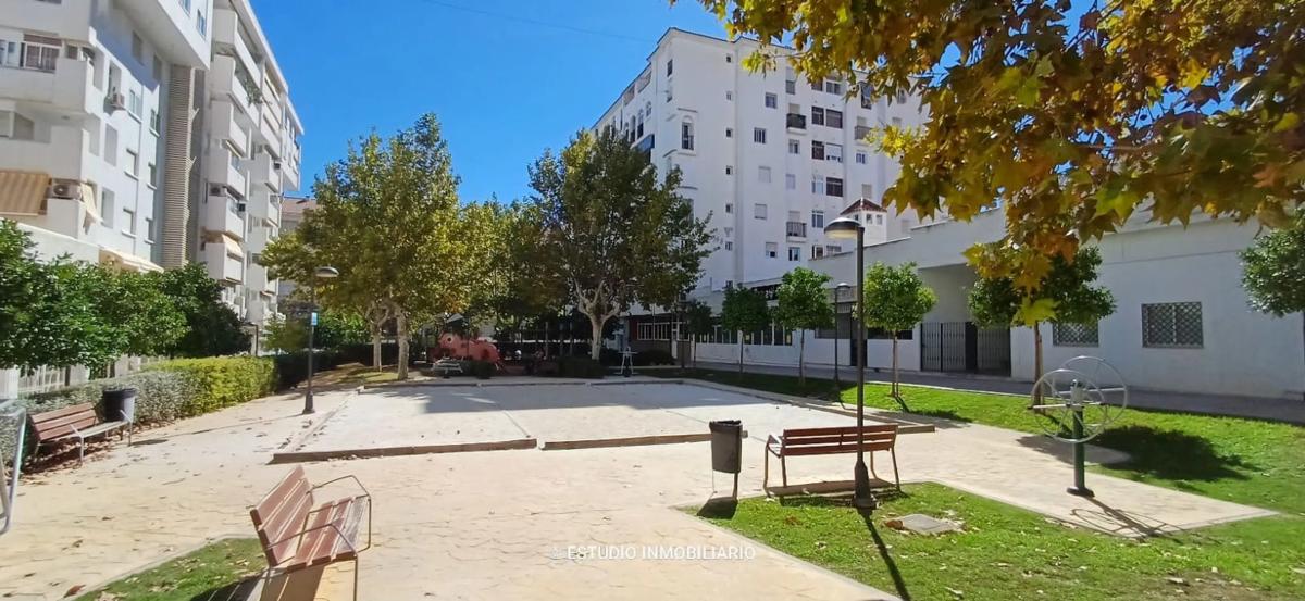 Venta de piso en Calle Romería del Rocío, Fuengirola
 photo 4