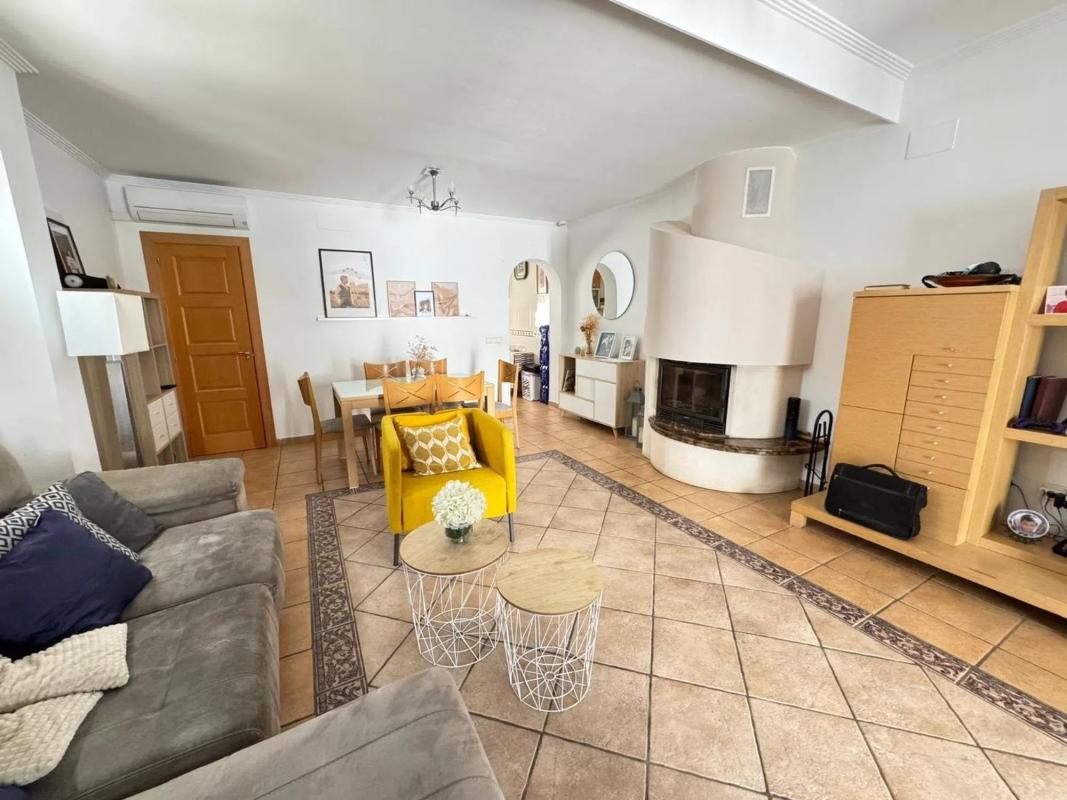 Venta de chalet adosado en Zona Sohail , Fuengirola photo 3