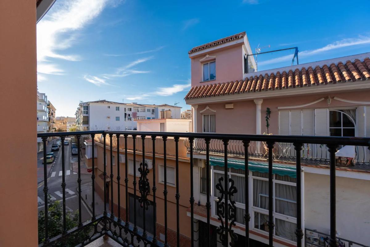 Venta de piso en Calle León, Fuengirola
photo 1