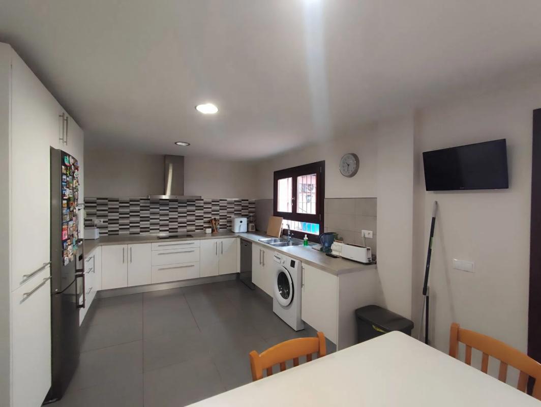 Venta de chalet adosado en Los Pacos , Fuengirola photo 5