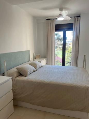 Piso en venta en Avenida de Las Salinas, 12, Fuengirola
photo 1