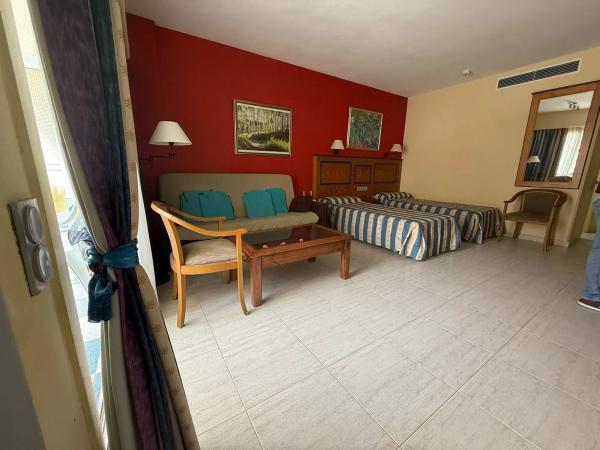 Studium na sprzedaż w Calle Lamo de Espinosa, 10, Fuengirola photo 2