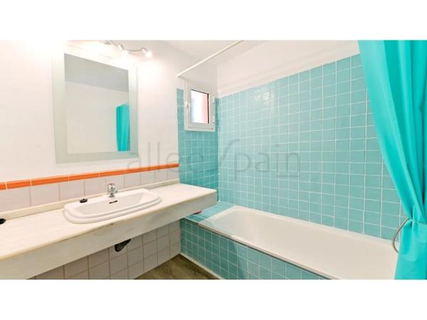 Piso en venta en Calle Granado del Higueron, 6, Fuengirola
photo 1