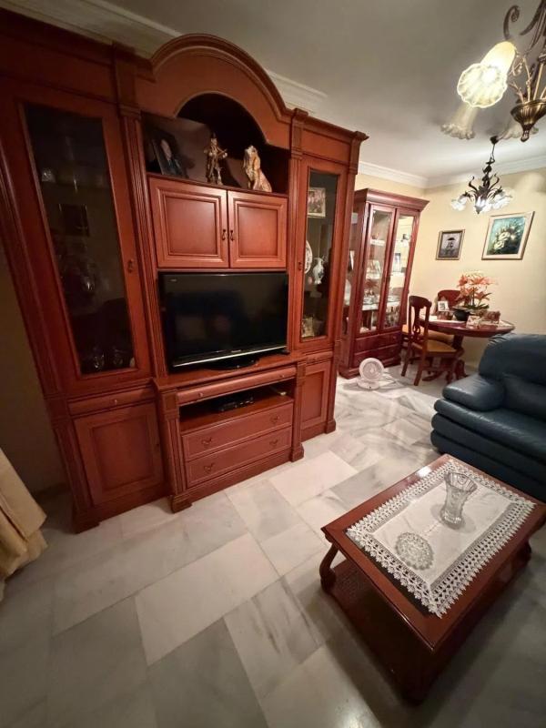 Продажа квартиры на Avenida Miramar, Фуэнхирола
photo 3