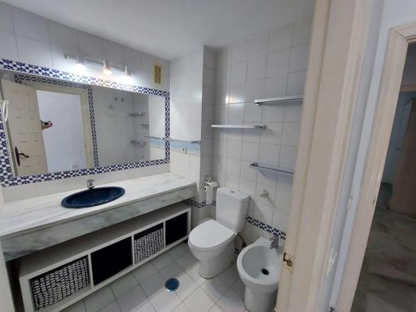 Piso en venta en Zona Sohail, Fuengirola
thumbnail 1