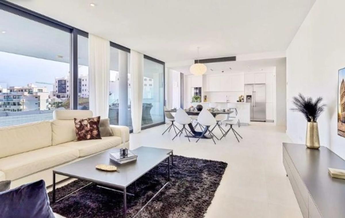 Sale of apartment in El Higuerón, Fuengirola
photo 1