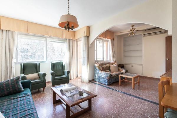 Квартира на продажу на  Calle Rodrigo de Triana, 14, Фуэнхирола photo 1