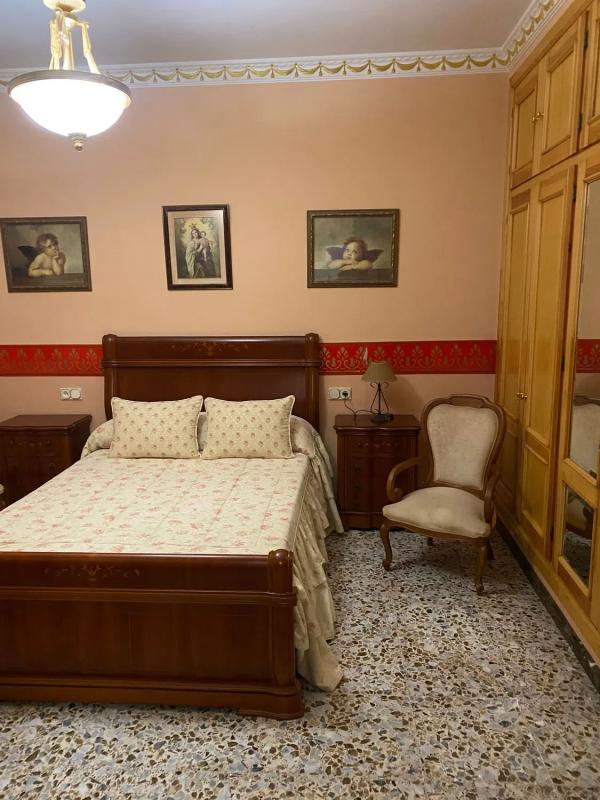 Propiedades en venta y alquiler en España photo 2