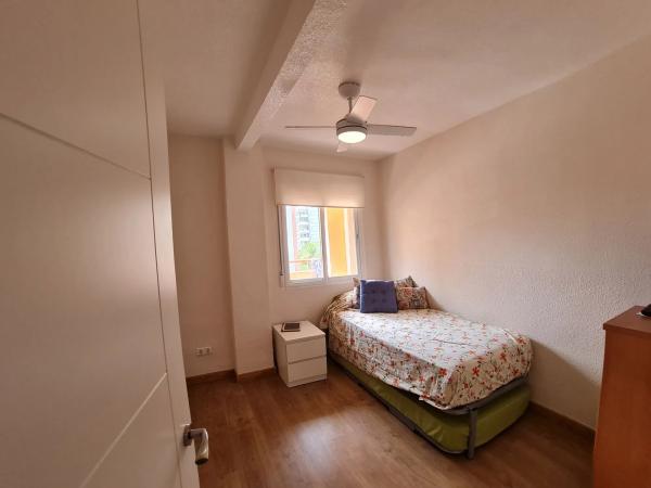 Piso en venta en Rodrigo de triana, Fuengirola
 photo 1