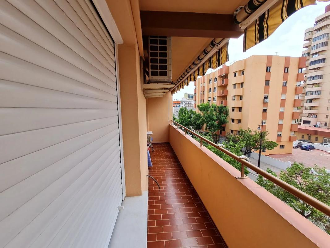 Venta de piso en Rodrigo de triana, Fuengirola
 photo 3
