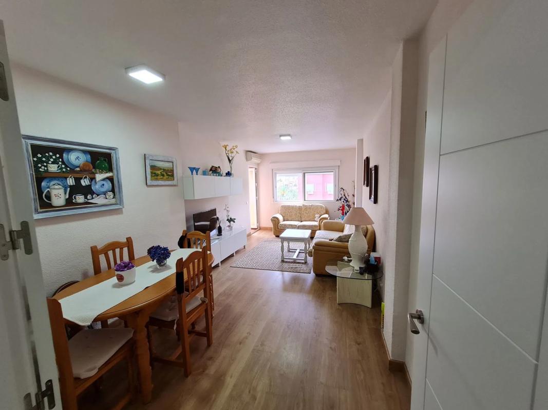 Venta de piso en Rodrigo de triana, Fuengirola
 photo 5