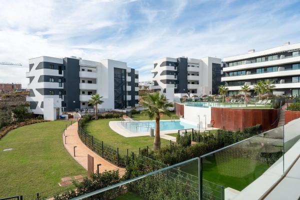 Piso en venta en Calle Alicia, Fuengirola
thumbnail 1