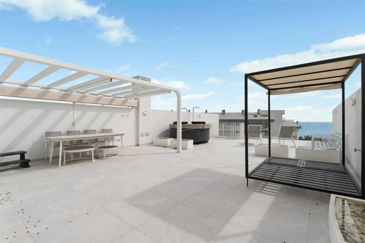 Penthouse sale in Calle Begoña, Fuengirola photo 4