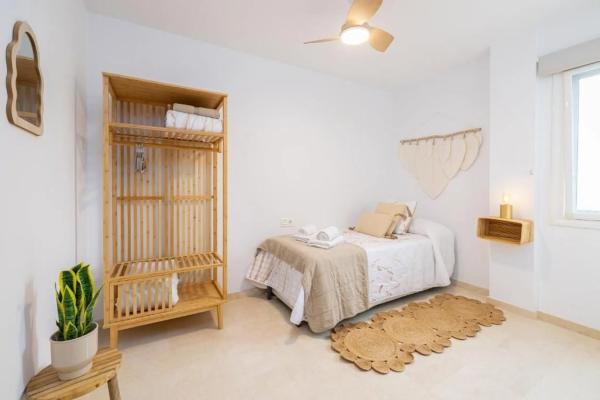 Piso en venta en Zona Puerto Deportivo, Fuengirola
thumbnail 1