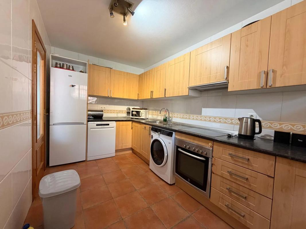 Sprzedaż szeregowego domku w Calle Agustína de Aragón, 20 , Fuengirola photo 5