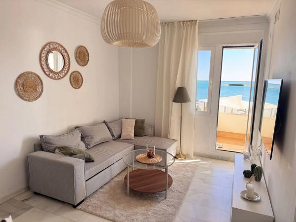 Mieszkanie na sprzedaż w  Paseo Marítimo Rey de España, 160, Fuengirola photo 2
