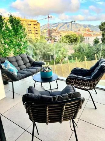 Квартира на продажу на  Zona Sohail, Фуэнхирола photo 2