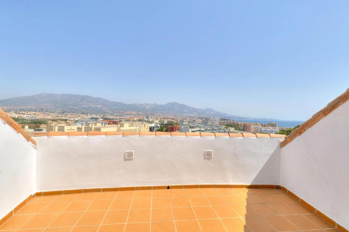 Venta de ático en Ronda Sol Villas, Fuengirola photo 1
