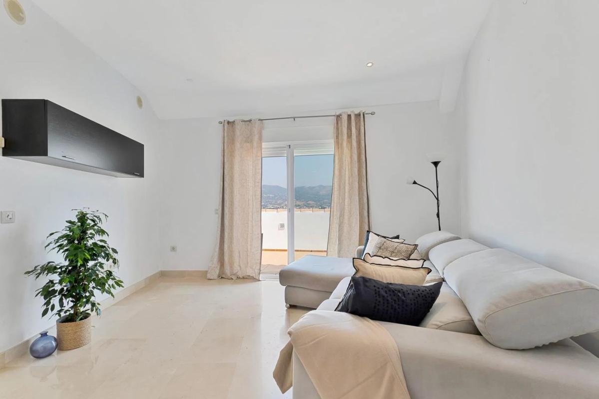 Venta de ático en Ronda Sol Villas, Fuengirola photo 3