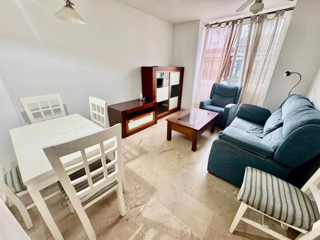 Sale of apartment in Los Boliches, Fuengirola
photo 1