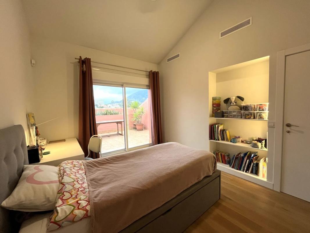 Venta de duplex en Calle Las Dalias, 12, Fuengirola photo 2