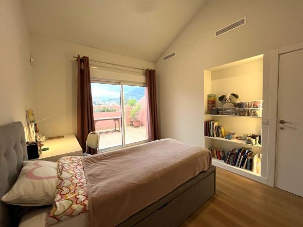 Duplex for sale on Calle Las Dalias, 12, Fuengirola photo 2