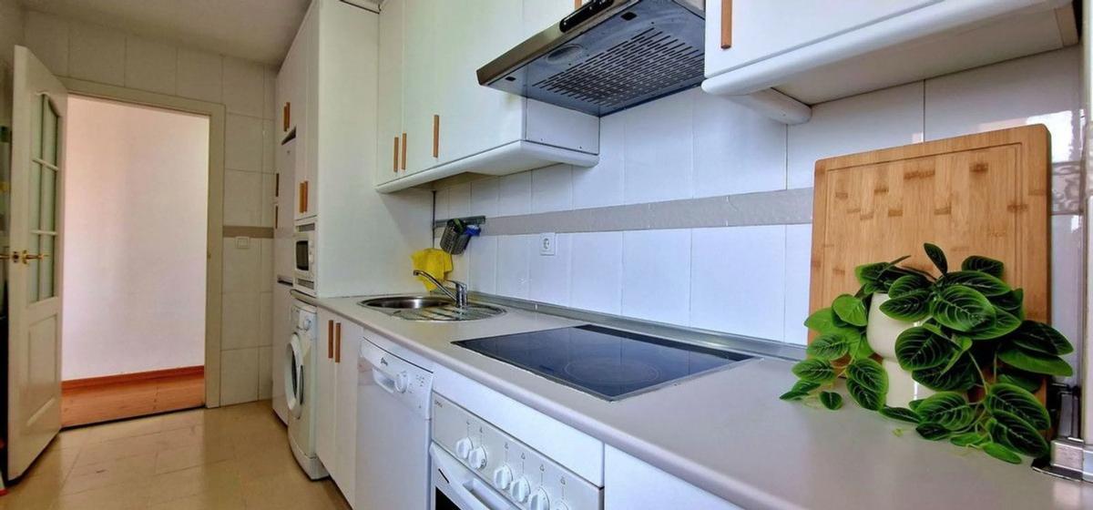 Продажа дуплекса на Calle Algarrobos, Фуэнхирола photo 3