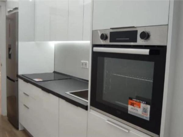 Piso en venta en Calle Antonio Rubio Torres, 13, Fuengirola
 photo 1