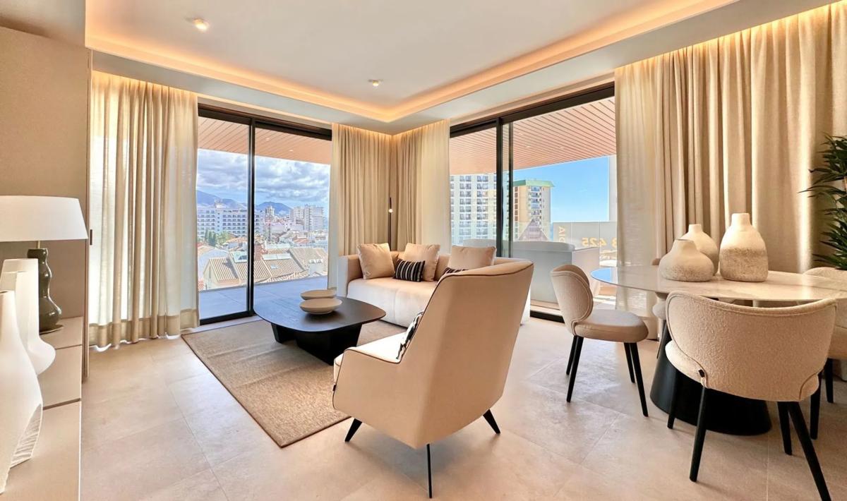Venta de piso en Calle Méndez Núñez, 2, Fuengirola
 photo 4