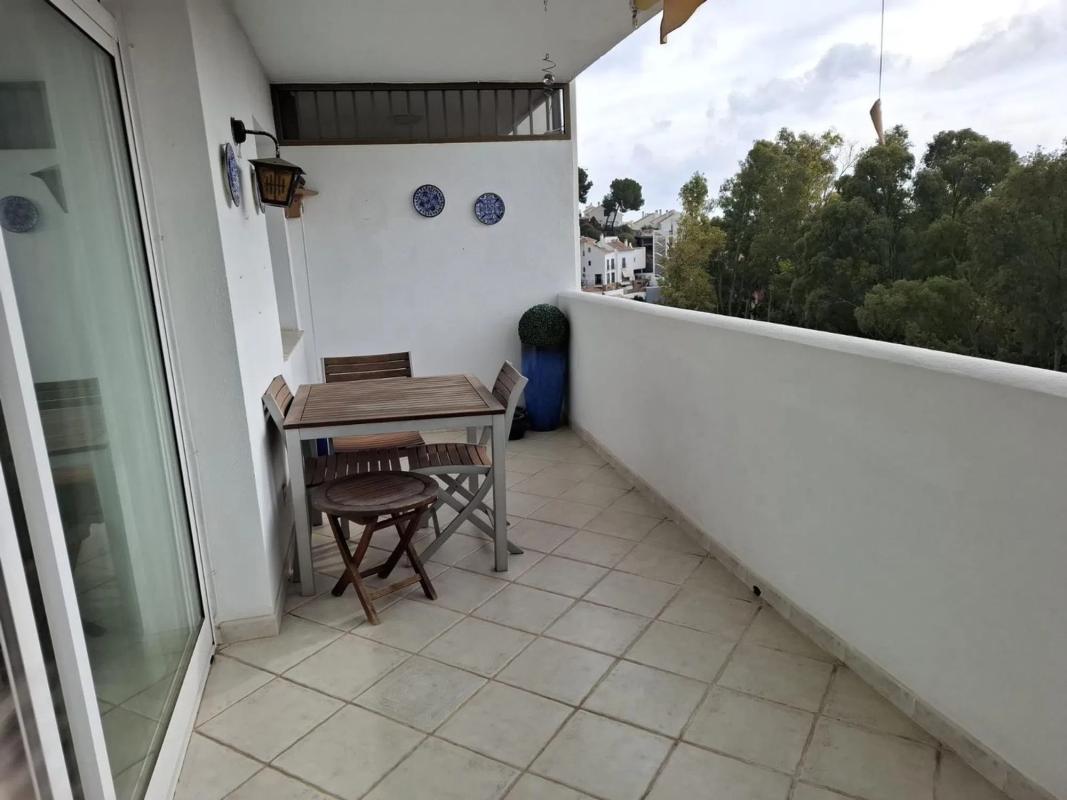 Venta de piso en Calle Orquídea, Fuengirola
 photo 2