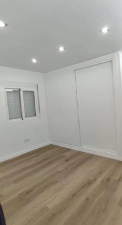 Piso en venta en Calle Antonio Rubio Torres, Fuengirola
 photo 2