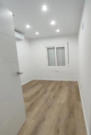 Piso en venta en Calle Antonio Rubio Torres, Fuengirola
 photo 3