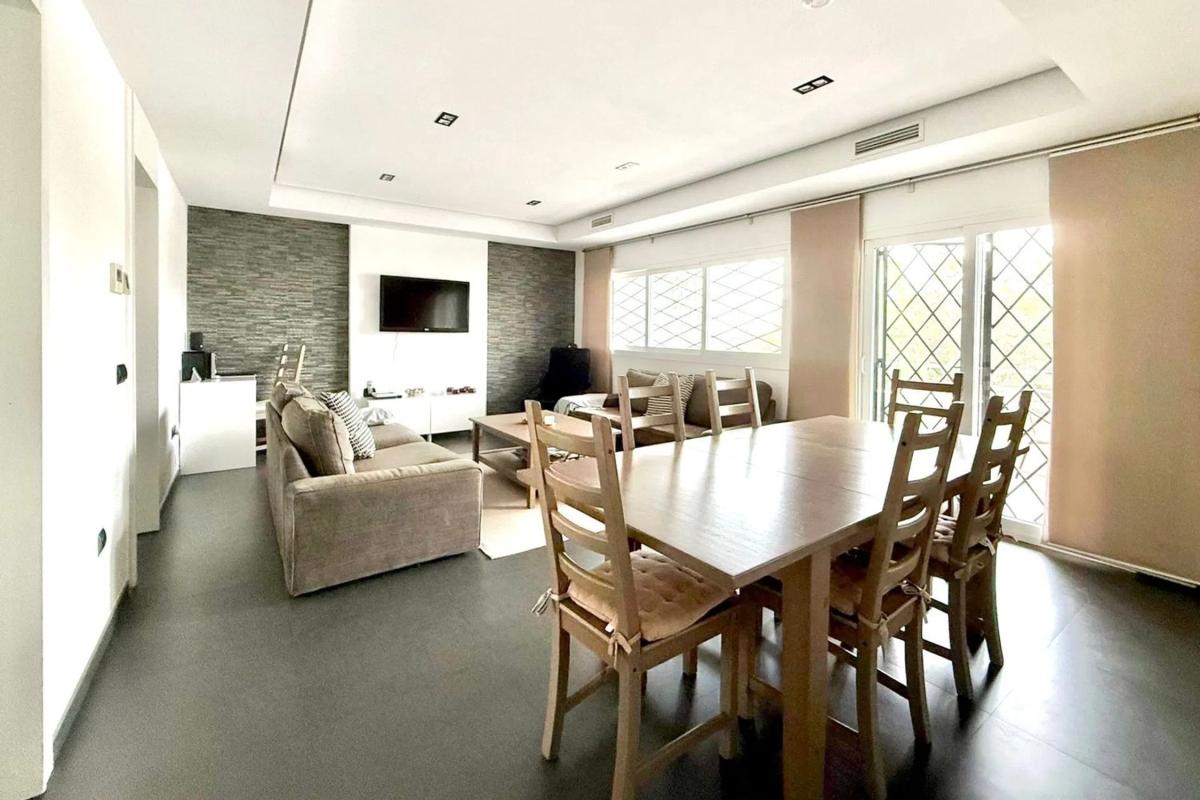 Properties for sale and rent in Spain photo 3