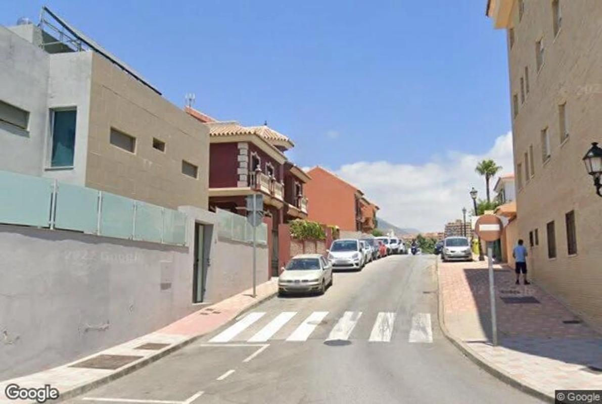 Venta de chalet adosado en Calle los Almendros , Fuengirola photo 5
